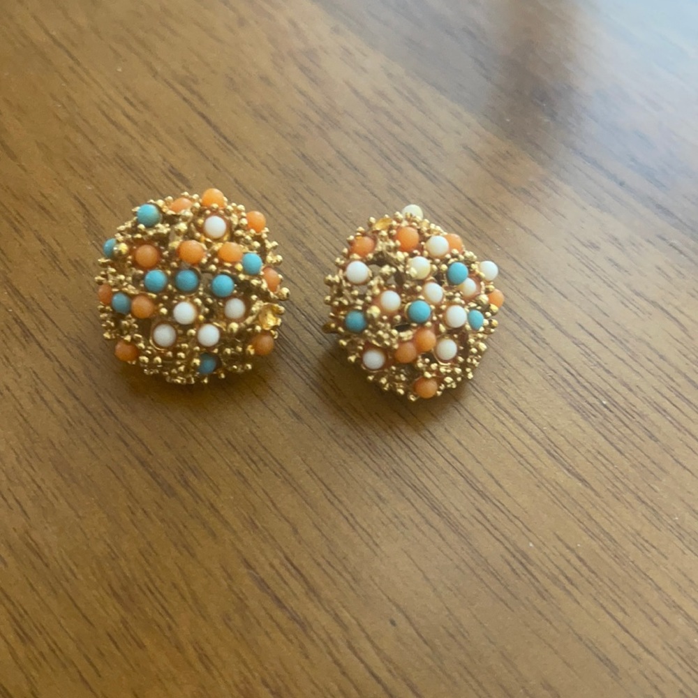 Vintage Earrings - Picture 1 of 7